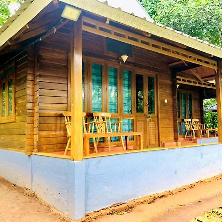 Royal Wooden Villa مانانثافادي المظهر الخارجي الصورة