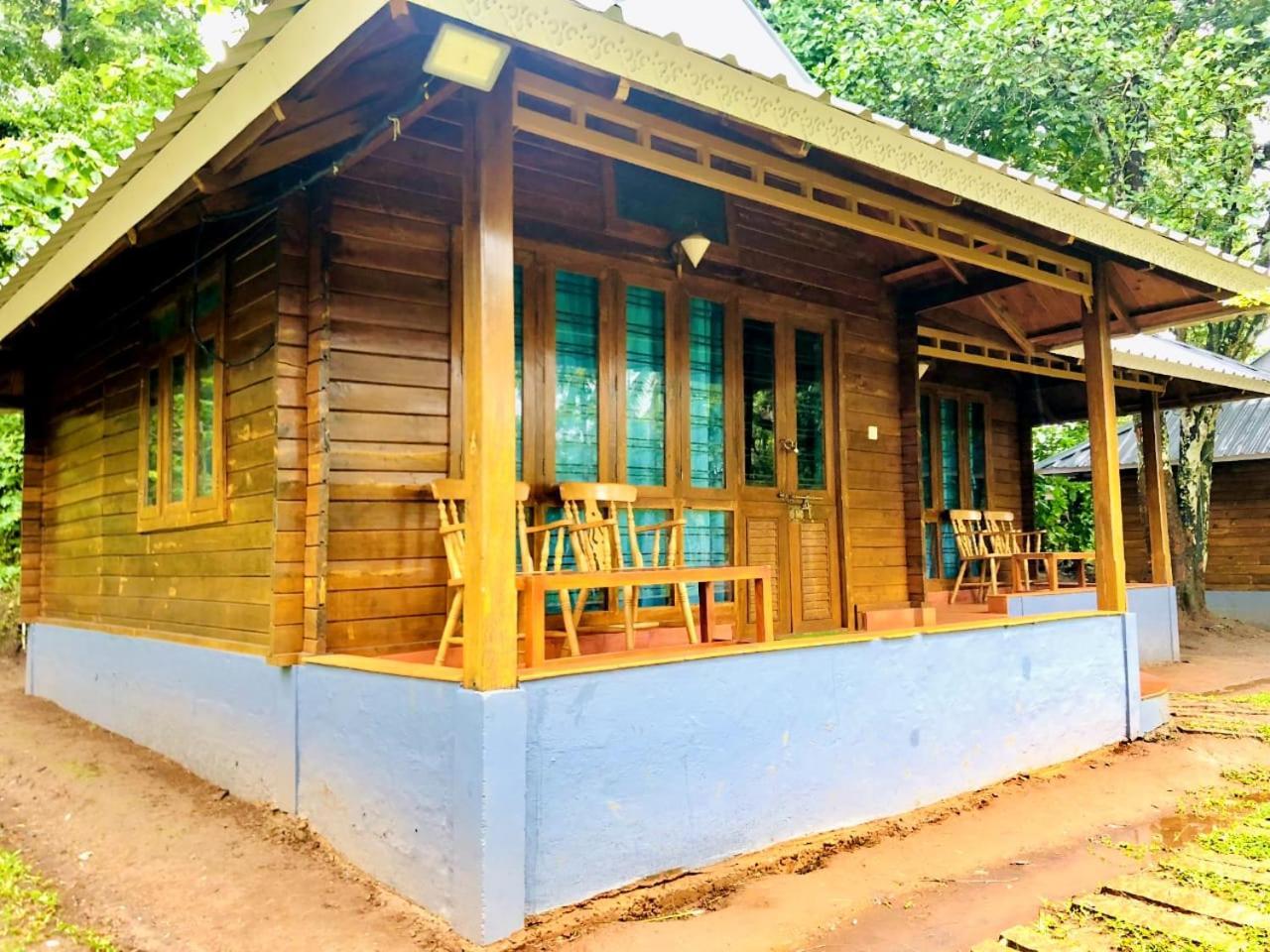 Royal Wooden Villa مانانثافادي المظهر الخارجي الصورة
